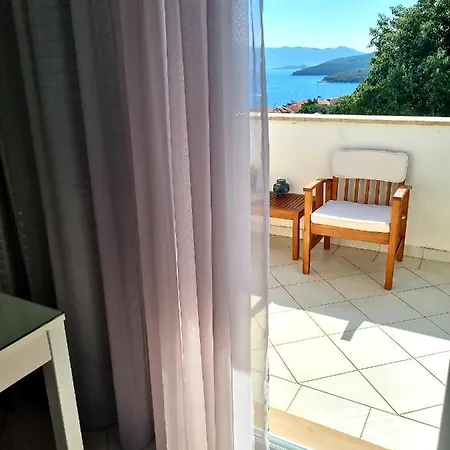 Apartman Attic Apartment, *