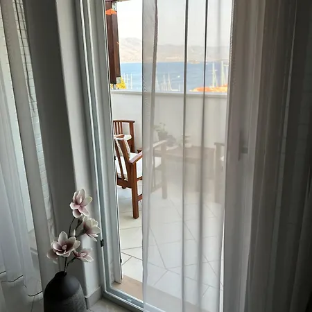 Attic Apartment, Lägenhet Korčula