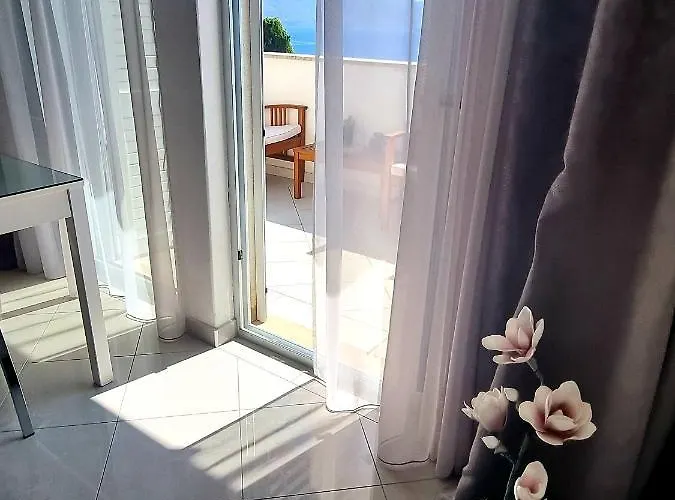 Attic Apartment, Apartamento Korčula